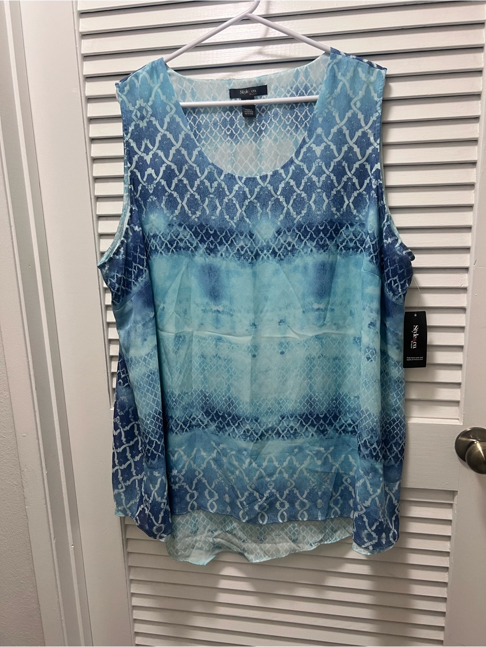 Style & Co. Blue Ombre Sleeveless Tank with Geometric Print